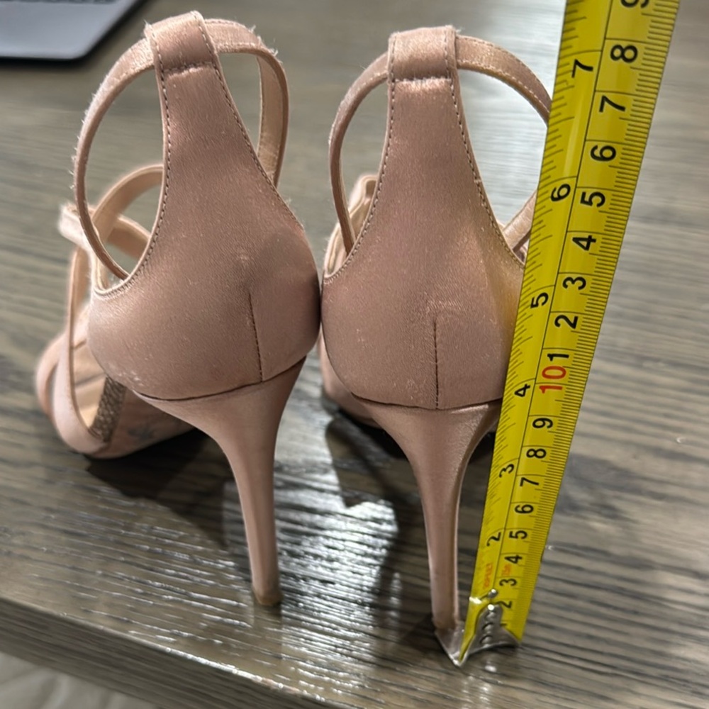 Valentino Garavani Satin Strappy Snake Skin Pattern Pink/Cream Strappy Heels - Picture 8 of 10